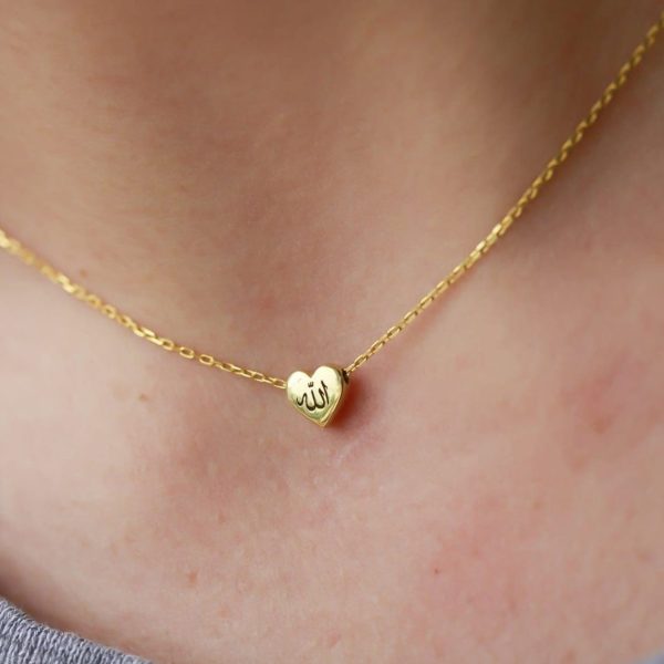 A Divine Blend of Faith and Fashion: The Tiny Heart Allah Necklace