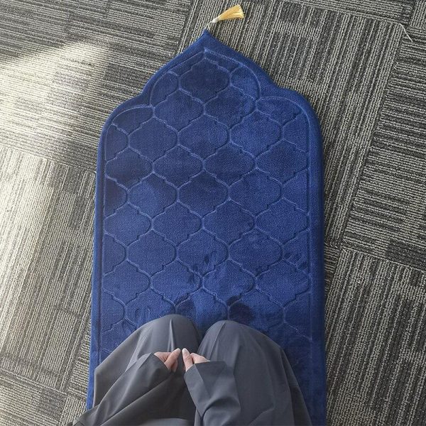 Experience Divine Comfort: Premium Luxury Padded Prayer Mat – The Ultimate Islamic Gift!